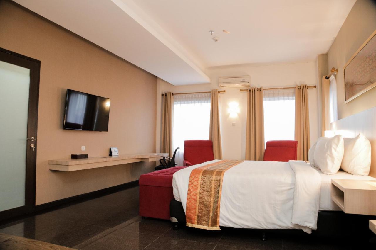 Grand Inna Medan Esterno foto