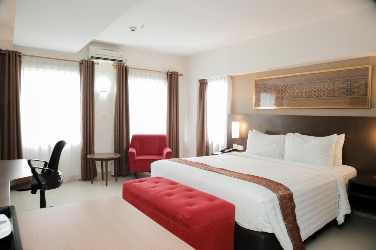 Grand Inna Medan Esterno foto