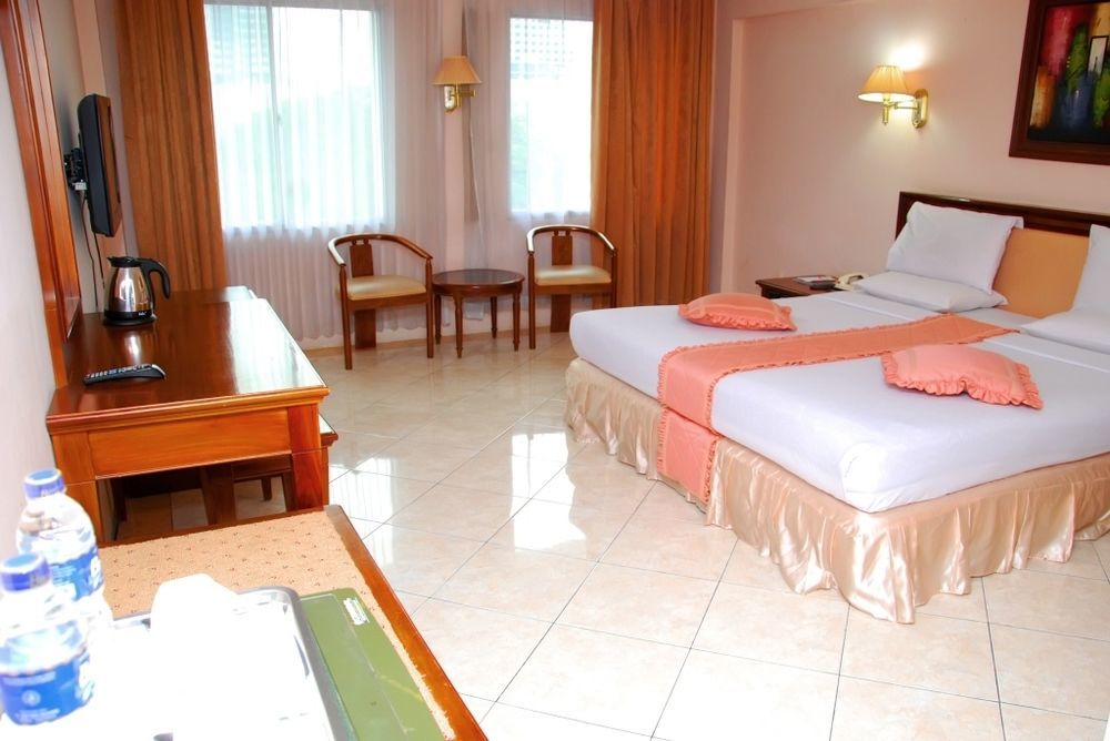 Grand Inna Medan Esterno foto